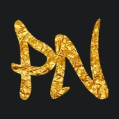 Dòng chữ vàng với phông chữ street soul cyrillic